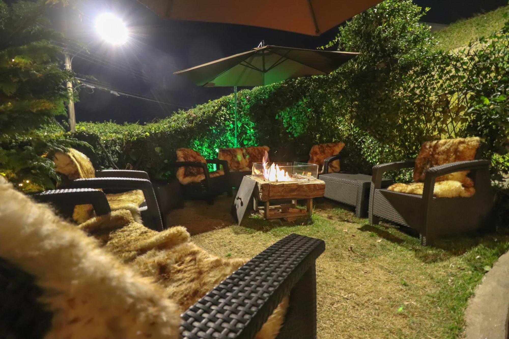 Pousada Campos Do Jordao Suites Exteriér fotografie